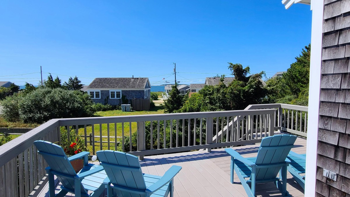 WRUOC Indian Neck with Water Views Wellfleet MA Vacation