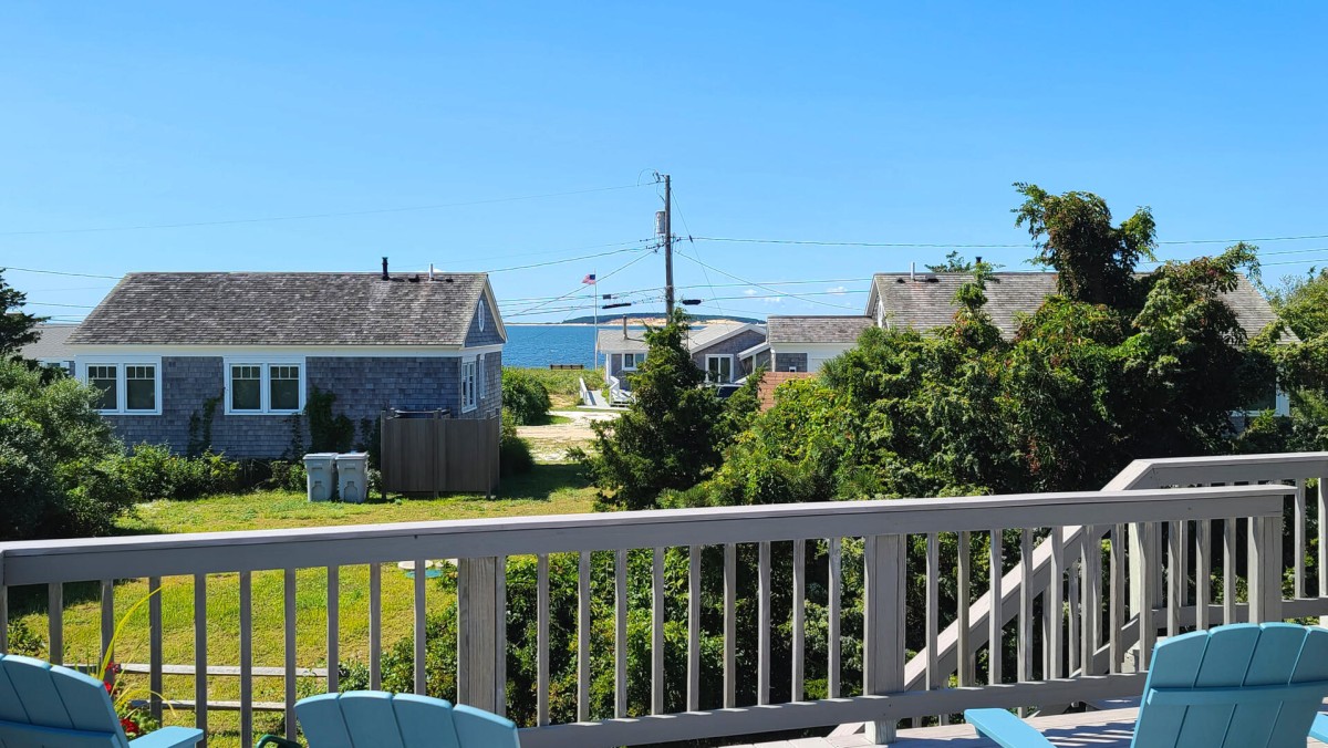 WRUOC Indian Neck with Water Views Wellfleet MA Vacation