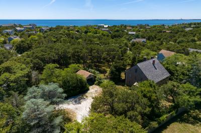 Spacious 4BD--Newly Renovated Bathrooms, A/C, Deck, Large Fenced-in Yard, 0.31 MI to Cape Cod Bay Assoc. Beach