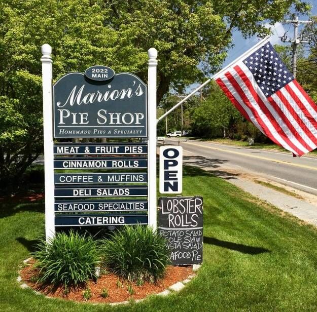 Marion's Pie Shop sign