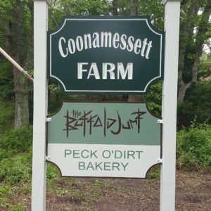 Coonamessett Farm sign